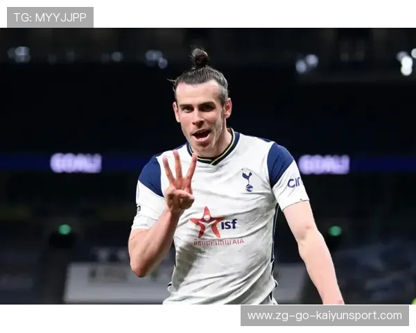 孙兴慜接长传爆速推进，热刺形成绝佳反击态势